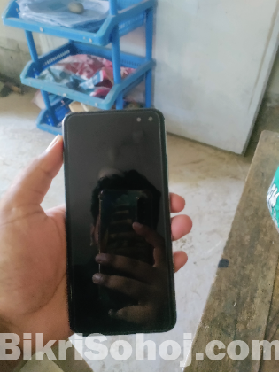 Vivo v19 (8/128)